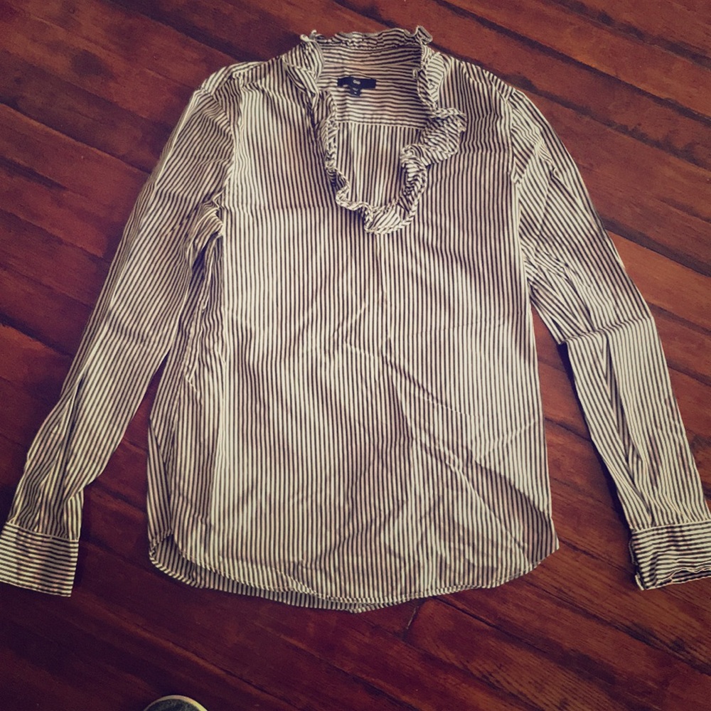 Cute Gap Striped Shirt